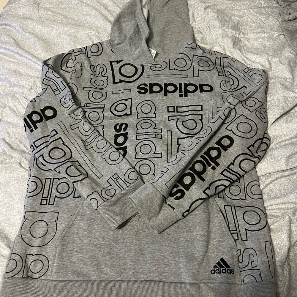Adidas boys XL 18/20 sweatshirt hoodie